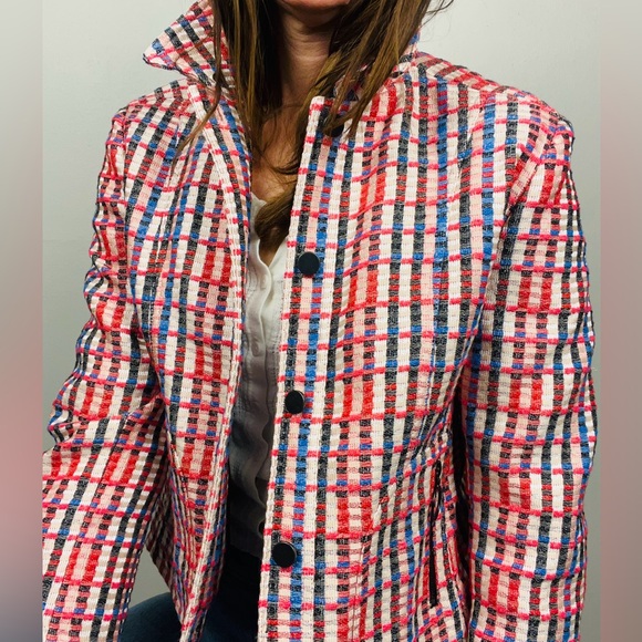 Akris Punto Tweed Plaid Jacket · Boxy Tailored Silhouette - Picture 15 of 16